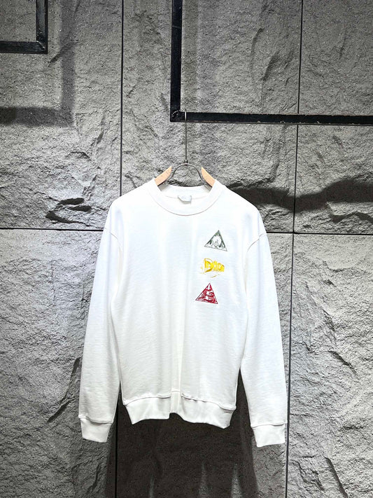 Triangle Embroidered Sweatshirt