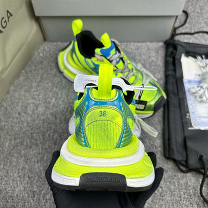 Light Yellow Green Sneaker